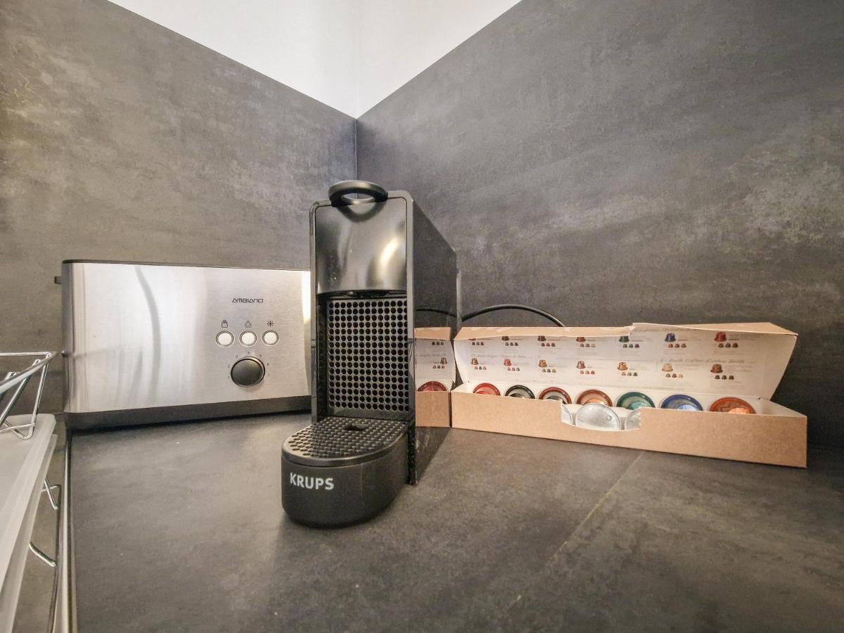 Feelhome - Design Apartment - Kitchen - Kingbed - Smart Tv Вена Экстерьер фото